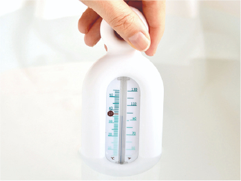 詰め替え用シャンプー